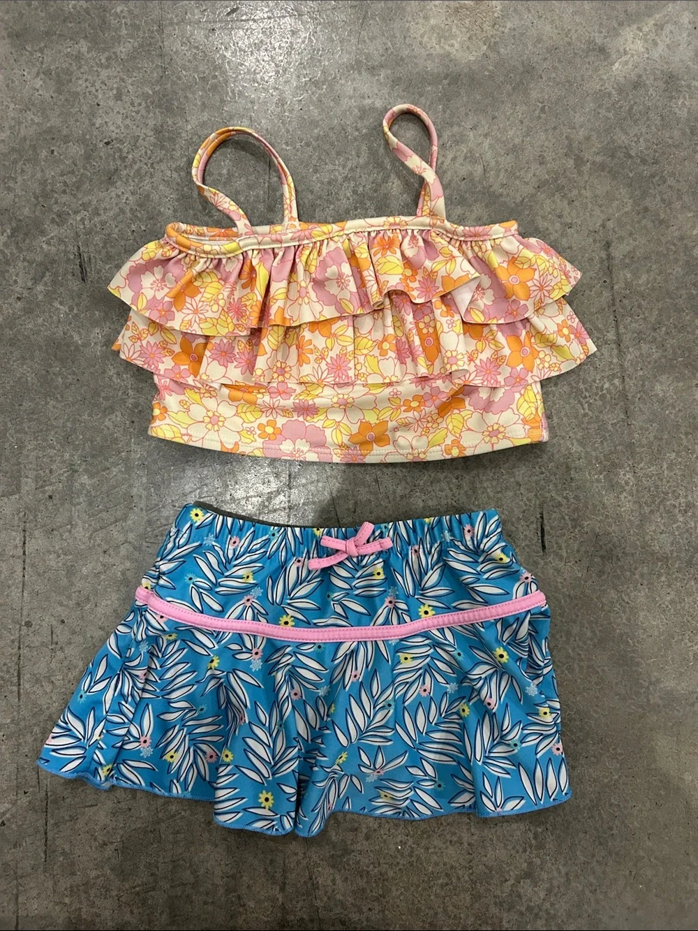 Lot of Girls 4T Swimwear